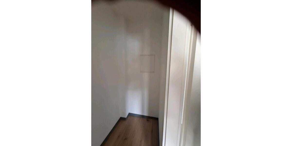 Etagenwohnung Lahnstein - 3 Zimmer, 110 m&sup2;, 225.000&euro; | Angebot:25612266
