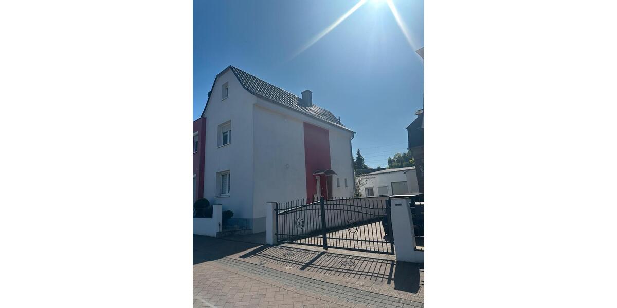Mehrfamilienhaus, Wohnhaus Bad Breisig - 8 Zimmer, 267 m&sup2;, 780.000&euro; | Angebot:26339469