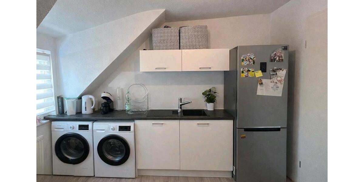 Dachgeschoßwohnung Höhr-Grenzhausen Grenzhausen - 4 Zimmer, 86 m&sup2;, 750&euro; | Angebot:25797198
