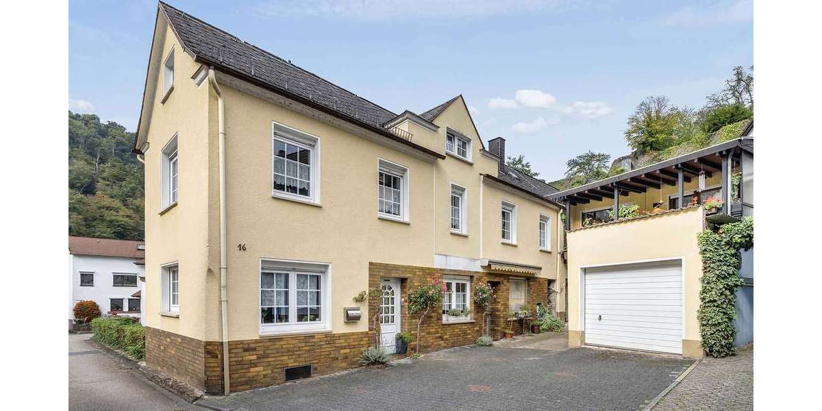 Haus zum Kaufen in Neuwied Altwied 198.000 € 131 m² 7 zimmer