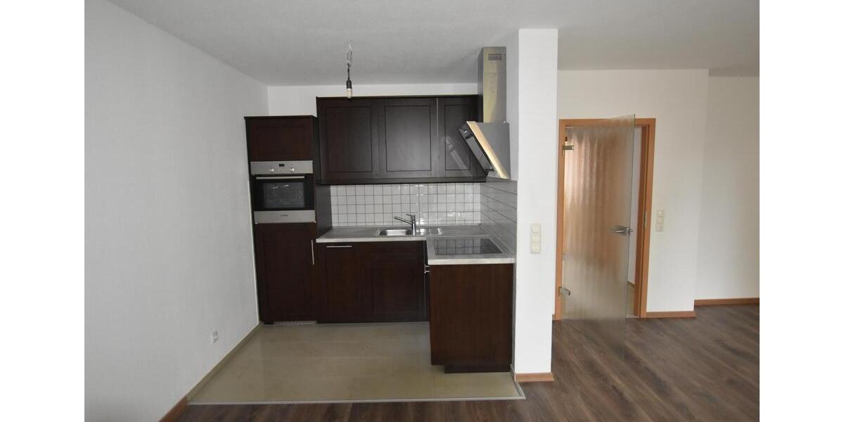 Schöne, geräumige zwei Zimmer Wohnung in Koblenz, Neuendorf 2 zimmer