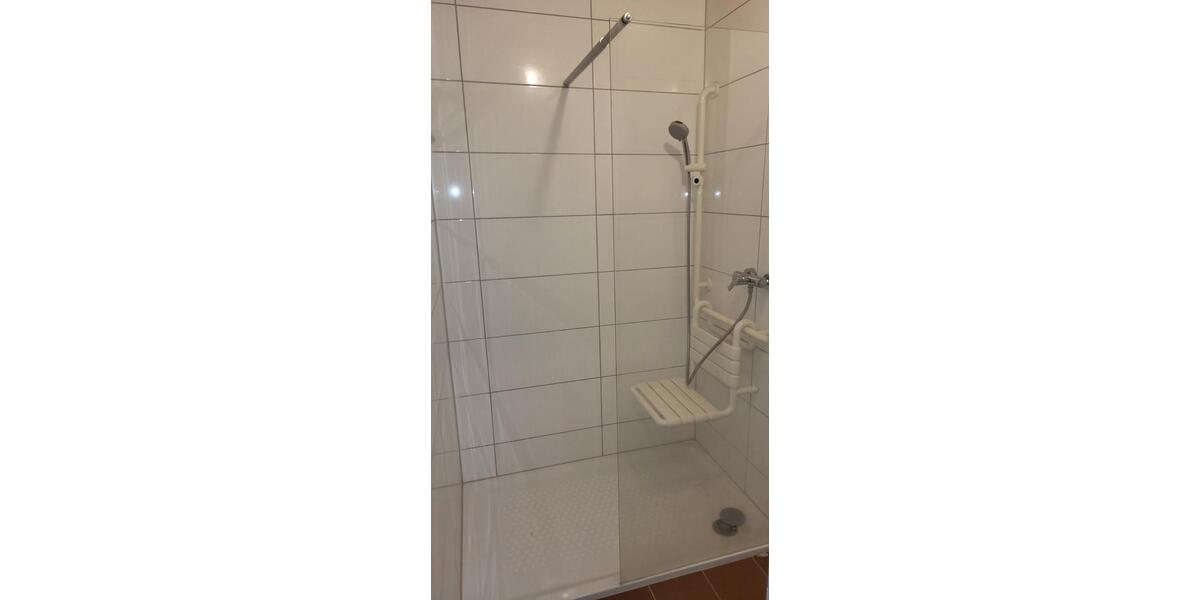 Einfamilienhaus Hillscheid - 7 Zimmer, 200 m&sup2;, 1.550&euro; | Angebot:26375457