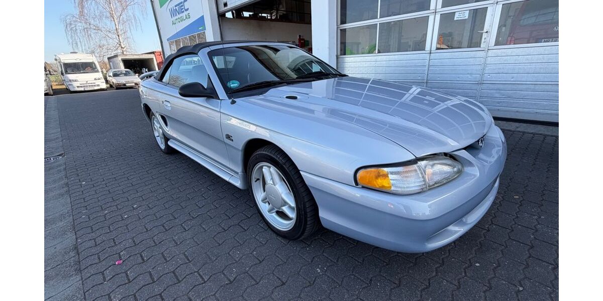 Ford Mustang 107.000 km 12.990 &euro; Neuwied 56566