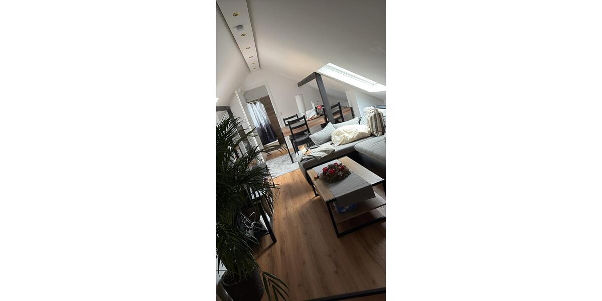 Dachgeschoßwohnung Koblenz Bisholder - 3 Zimmer, 72 m&sup2;, 1.000&euro; | Angebot:26647760