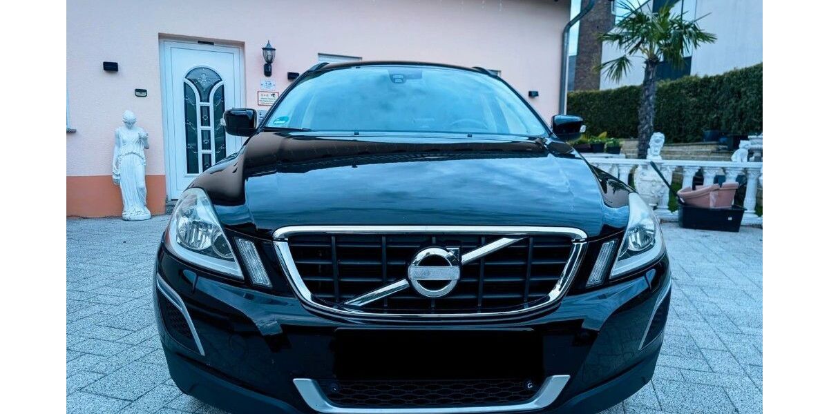 Volvo XC60 193.280 km 8.500 &euro; Neuhäusel 56335