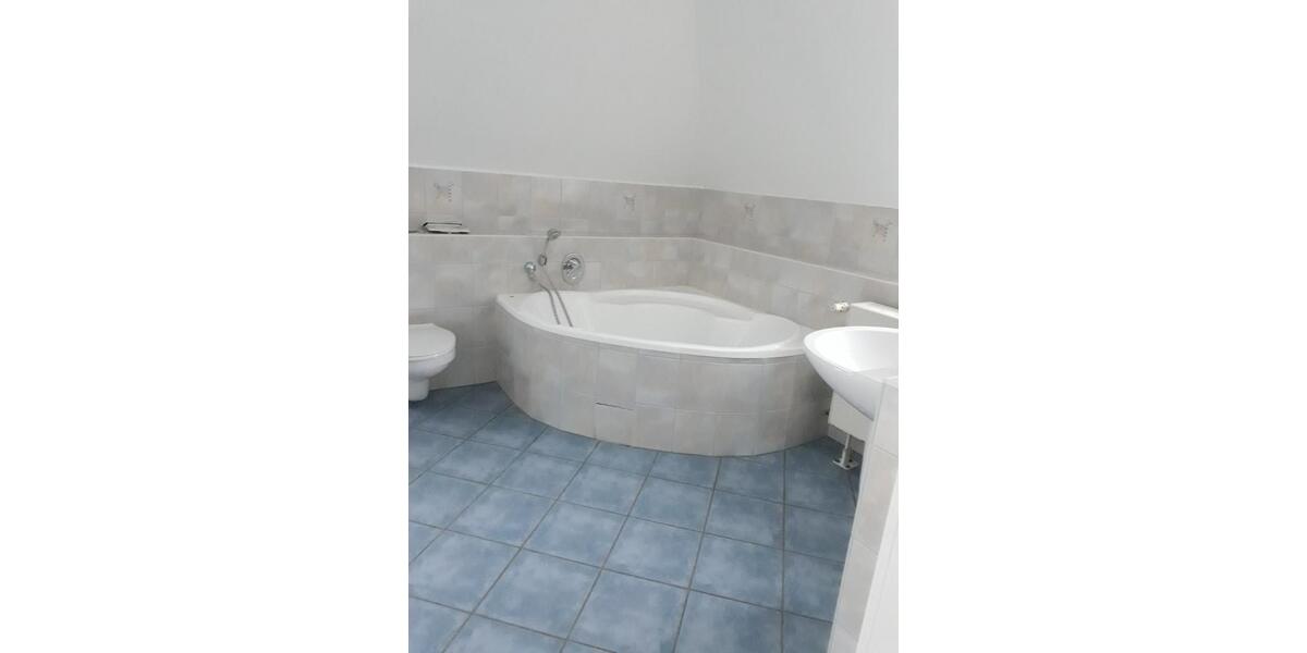 Dachgeschoßwohnung Koblenz Arenberg-Immendorf - 2 Zimmer, 94 m&sup2;, 880&euro; | Angebot:24976878