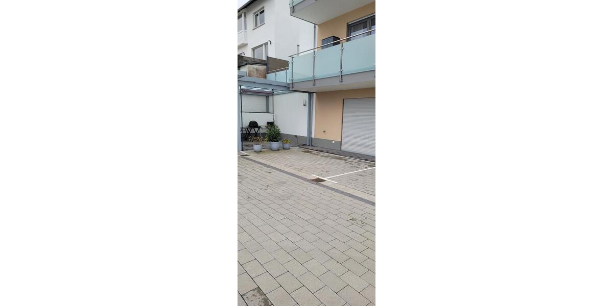 Etagenwohnung Nentershausen - 3 Zimmer, 124 m&sup2;, 1.200&euro; | Angebot:26403600