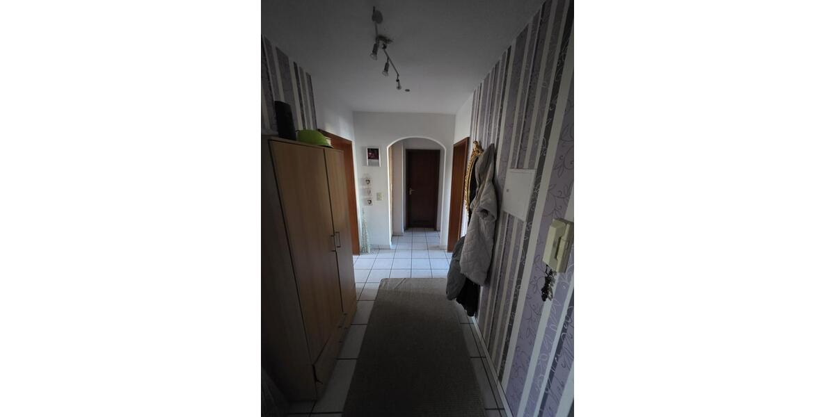 Etagenwohnung Koblenz Bubenheim - 3 Zimmer, 90 m&sup2;, 800&euro; | Angebot:25380714