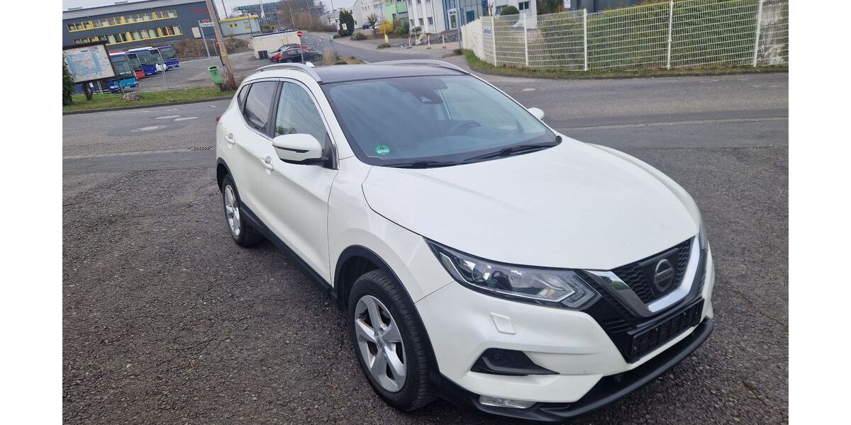 Nissan Qashqai 137.000 km 10.980 &euro; Dernbach 56307