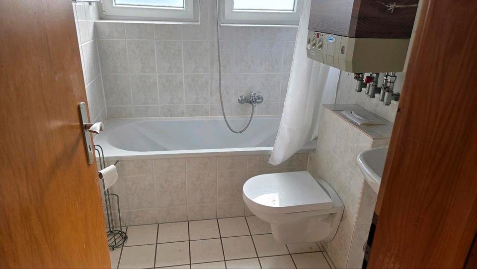 Dachgeschoßwohnung Bendorf - 3 Zimmer, 75 m&sup2;, 650&euro; | Angebot:25755122