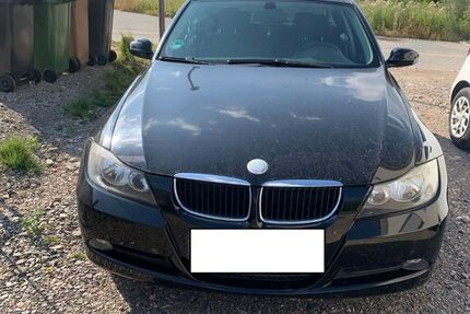BMW 320 225.000 km 2.000 &euro; Neuhäusel 56335