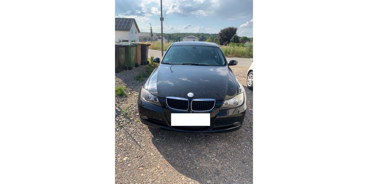 BMW 320 225.000 km 2.000 &euro; Neuhäusel 56335