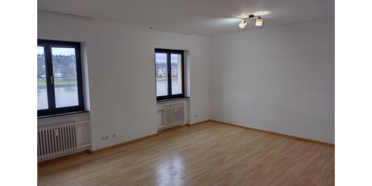 KO-Pfaffendorf, direkt am Rhein, 4ZKBWCTerrasse, 135 m², 1. OG 4 zimmer