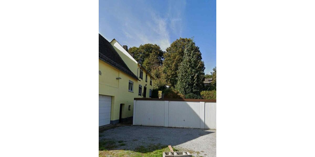 Nur Monteure- Wohnung für bis zu 8 Personen, keine Familien ! 7 zimmer