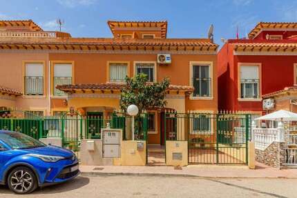 Haus zum Kaufen in Torrevieja 139.900 € 73 m²