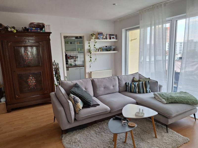 Schicke 2-Zimmer-Wohnung mit großem Balkon