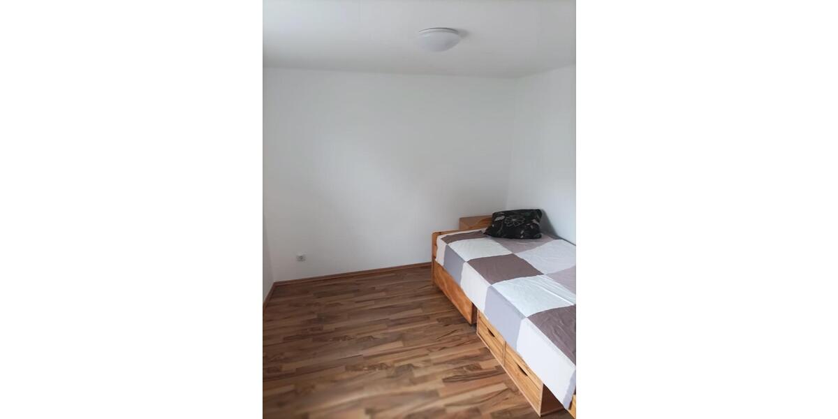 Einfamilienhaus Ötzingen - 5 Zimmer, 110 m&sup2;, 850&euro; | Angebot:25217112