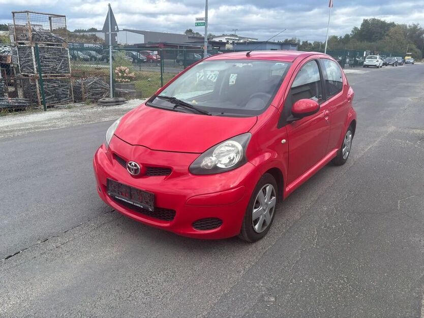 Yaris