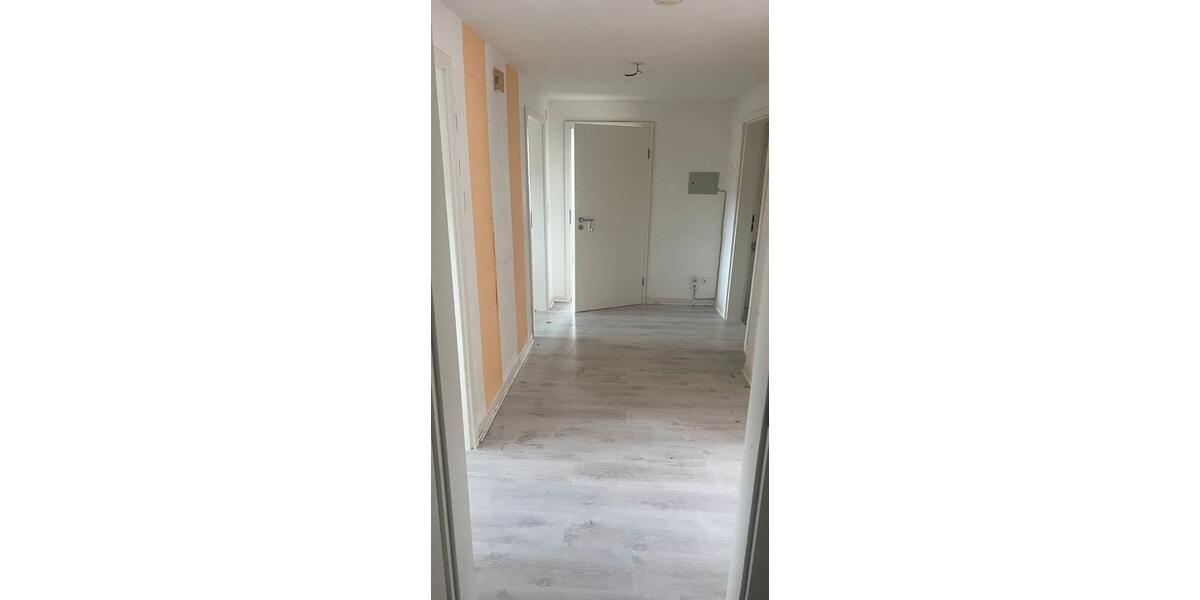 Dachgeschoßwohnung Leutesdorf - 2.5 Zimmer, 70 m&sup2;, 620&euro; | Angebot:26099021