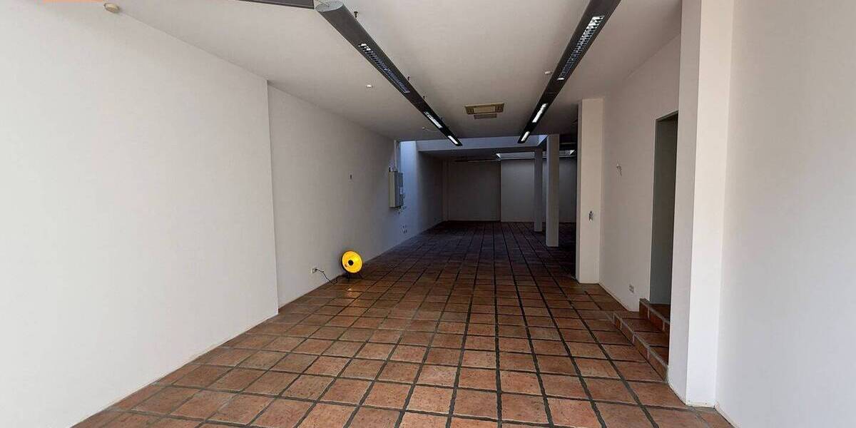 Gewerbeobjekt Neuwied - 4 Zimmer, 1.600&euro; | Angebot:26796571