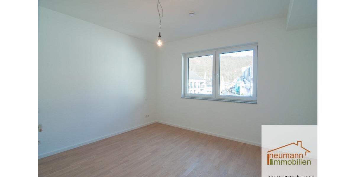 Etagenwohnung Waldbreitbach - 2 Zimmer, 71 m&sup2;, 630&euro; | Angebot:26660907