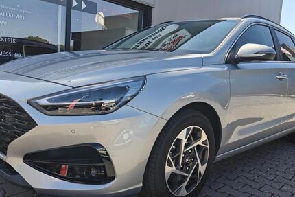 Hyundai i30 7.200 km 23.990 &euro; Polch 56751