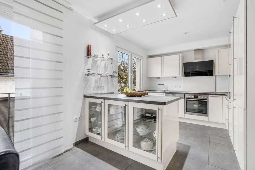 Haus zum Kaufen in Rengsdorf 399.000 € 227 m²