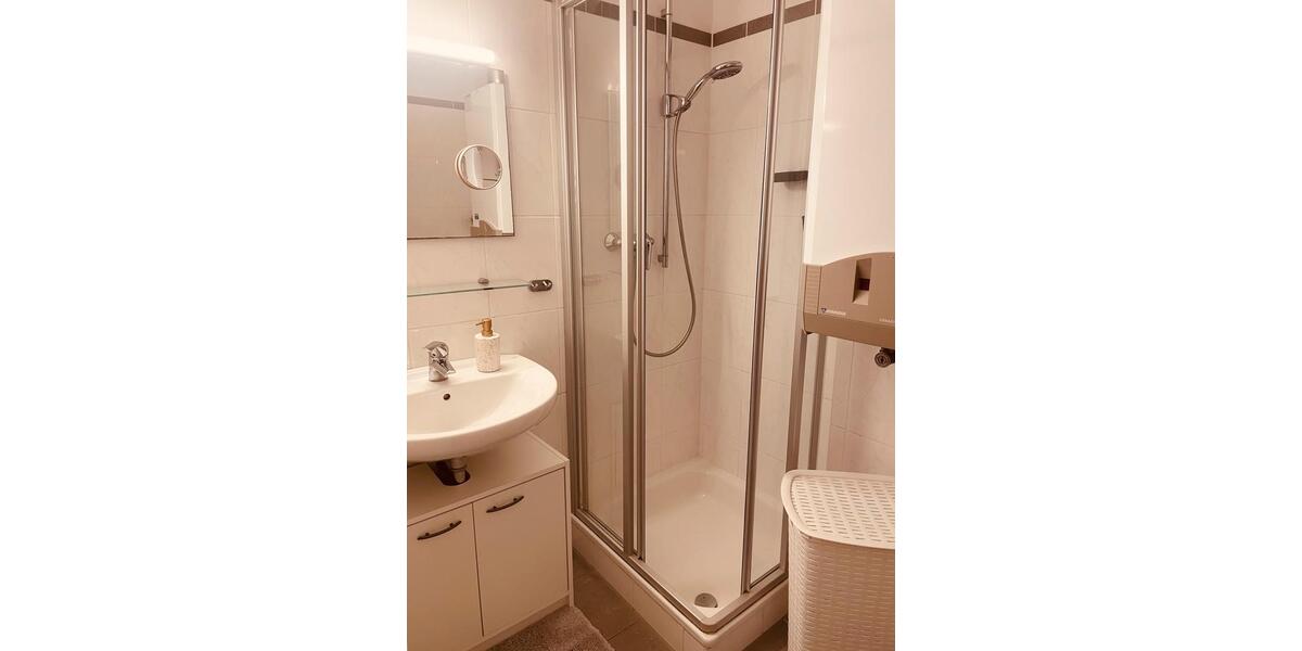 Hochparterre Neuwied - 1 Zimmer, 40 m&sup2;, 870&euro; | Angebot:26476595