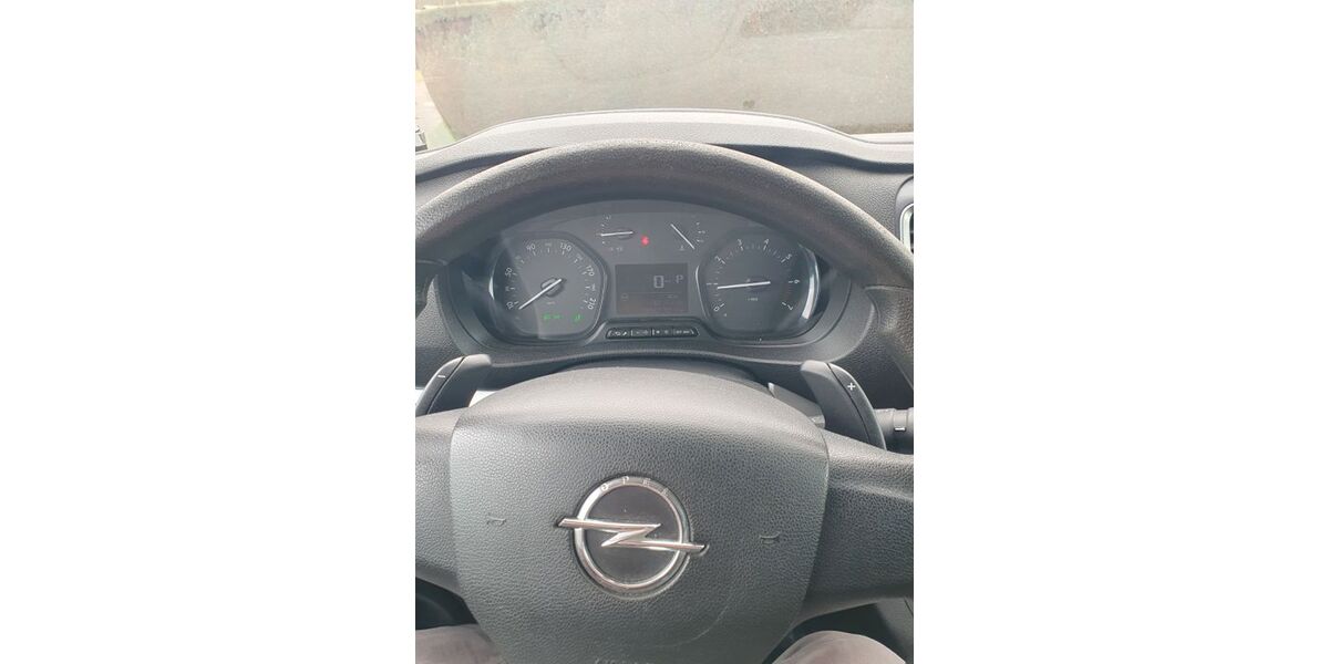 Opel Vivaro 103.000 km 19.500 &euro; Elbingen 56459