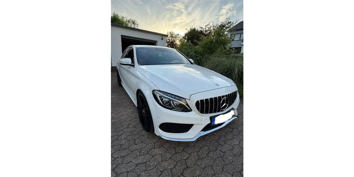Mercedes-Benz 220 207.000 km 21.000 &euro; Polch 56751