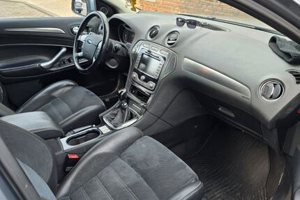 Ford Mondeo 323.000 km 3.099 &euro; Andernach 56626