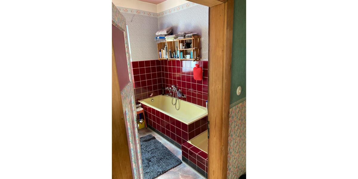Einfamilienhaus Neuwied Block - 8 Zimmer, 170 m&sup2;, 232.000&euro; | Angebot:26552285