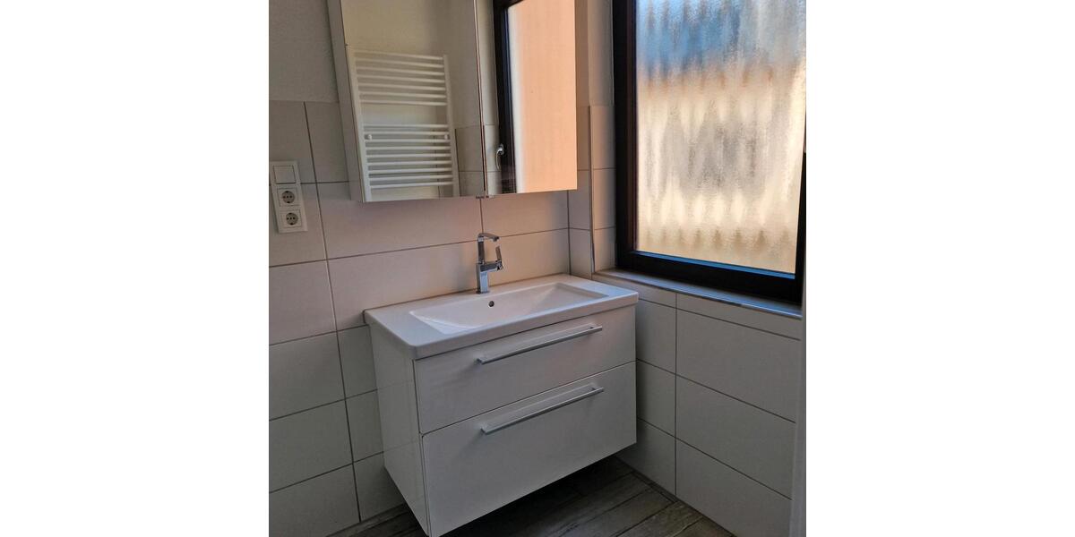Etagenwohnung Mülheim-Kärlich Kärlich - 3 Zimmer, 90 m&sup2;, 1.020&euro; | Angebot:26179242