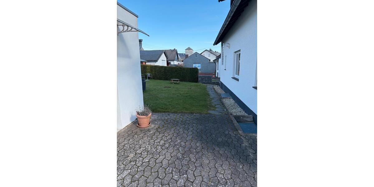 Mehrfamilienhaus, Wohnhaus Mayen - 8 Zimmer, 185 m&sup2;, 299.000&euro; | Angebot:25823341
