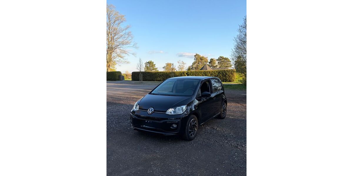 VW up! 91.000 km 7.900 &euro; Gondershausen 56283