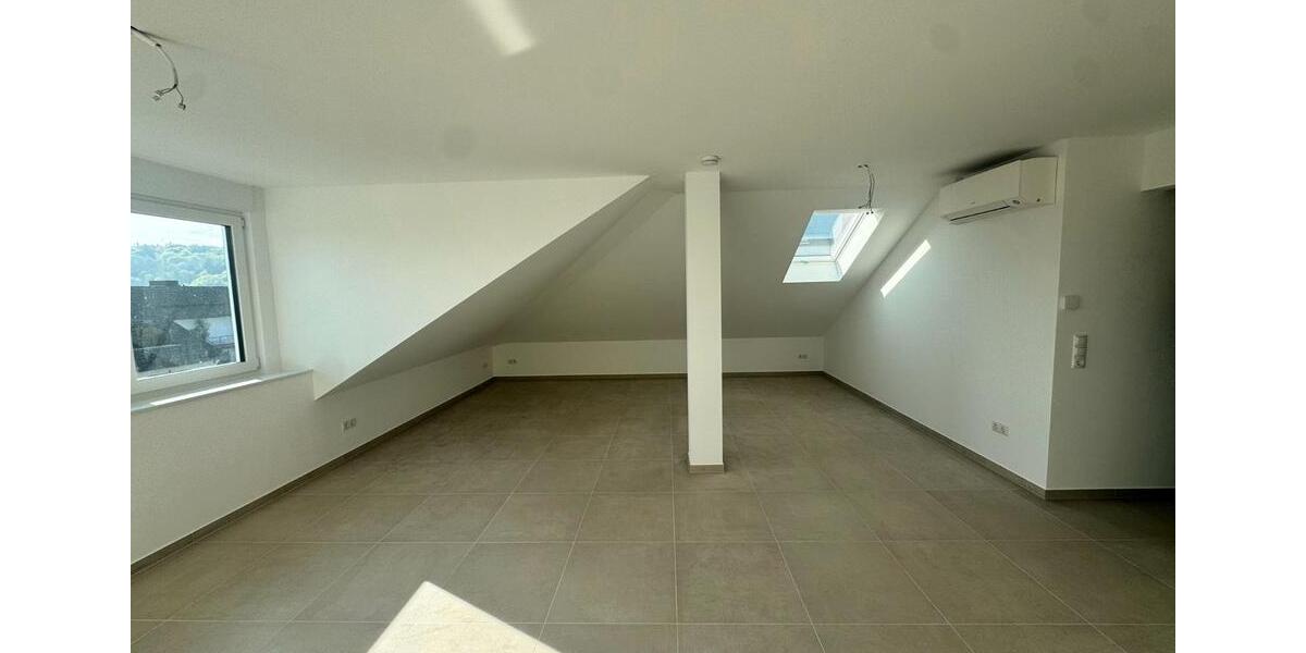 Dachgeschoßwohnung Bad Breisig - 3 Zimmer, 62 m&sup2;, 720&euro; | Angebot:26396984