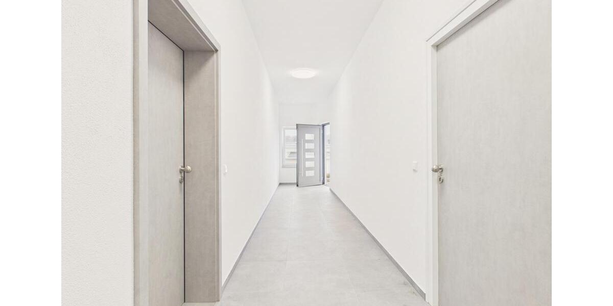 Etagenwohnung Halsenbach - 4 Zimmer, 106 m&sup2;, 999&euro; | Angebot:24810655