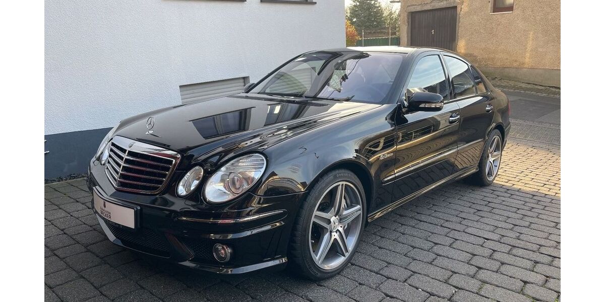Mercedes-Benz E 63 AMG 63.000 km 56.990 &euro; Brachtendorf 56761