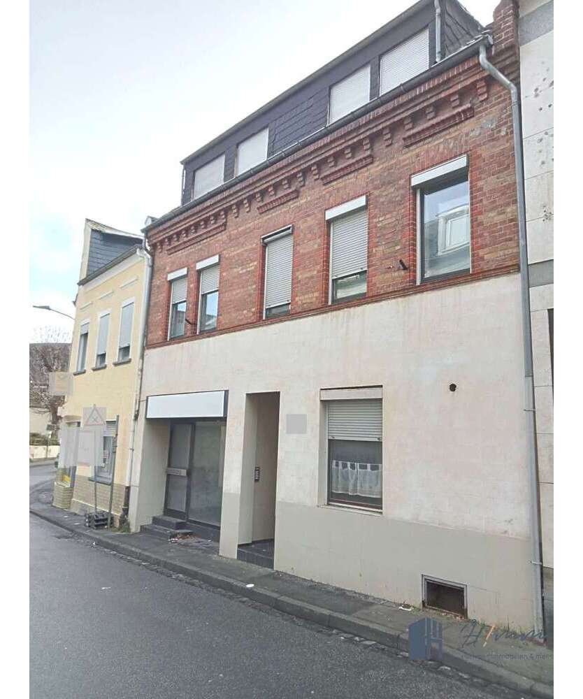 Haus zum Kaufen in Koblenz Koblenz-Metternich 699.000 € 306.31 m²
