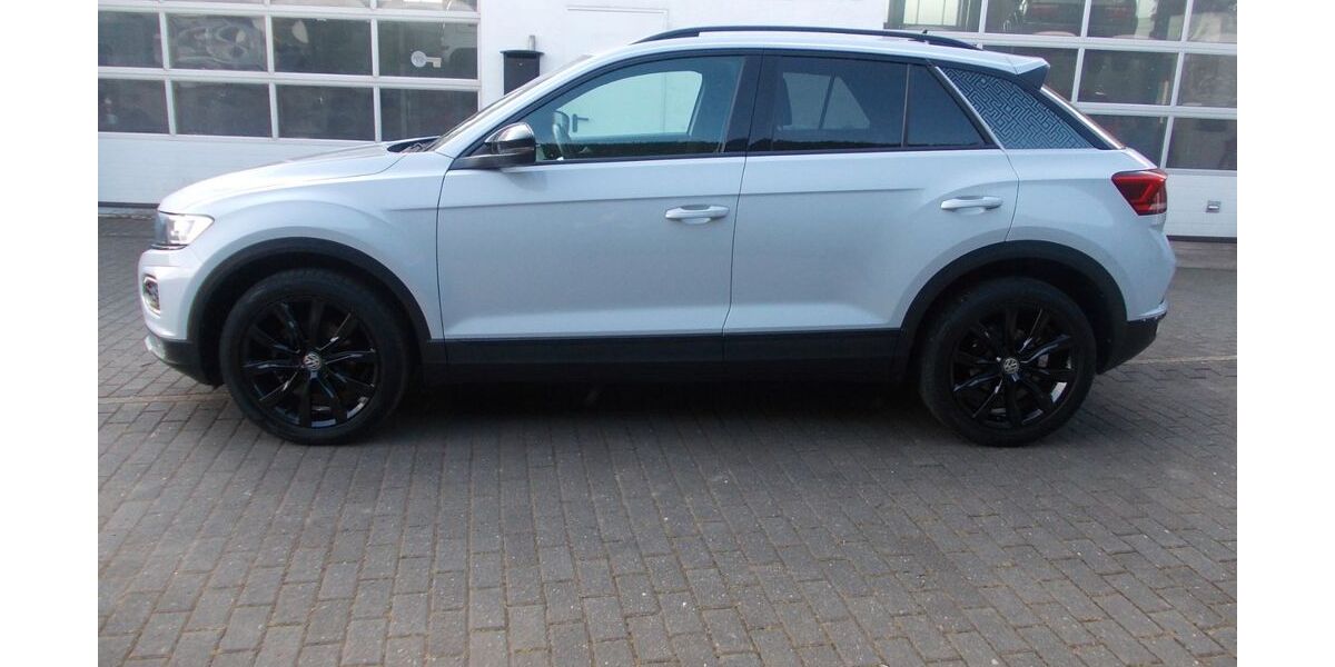 VW T-Roc 40.224 km 24.850 &euro; Treis-Karden 56253