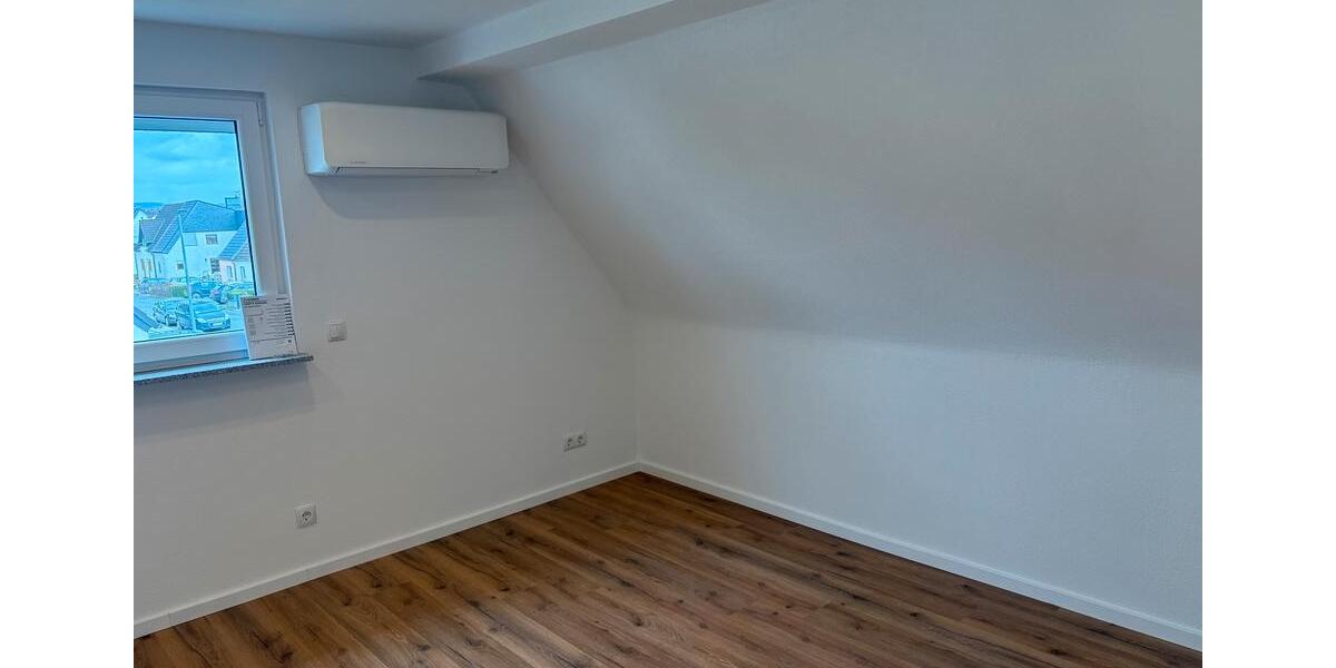 Doppelhaushälfte Andernach - 3 Zimmer, 91 m&sup2;, 1.100&euro; | Angebot:25960450