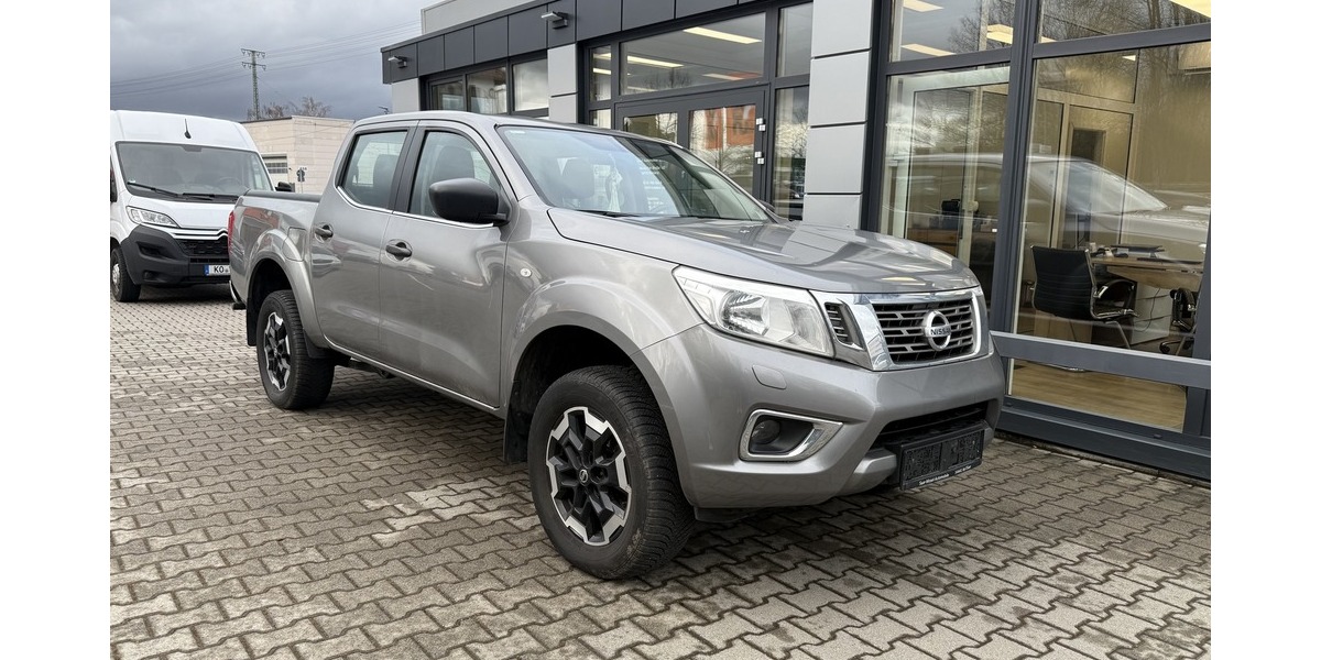 Nissan Navara NP300 Acenta Double Cab 4x4 49.600 km 29.790 &euro; Koblenz 56070