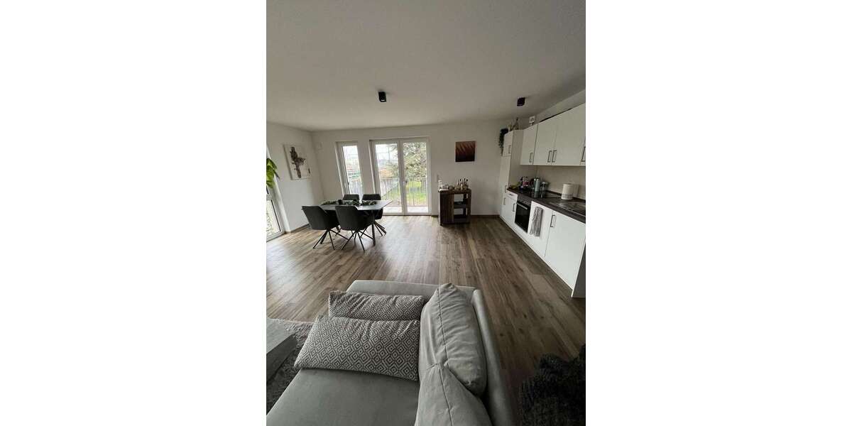 Etagenwohnung Koblenz Moselweiß - 2 Zimmer, 69 m&sup2;, 970&euro; | Angebot:26337044