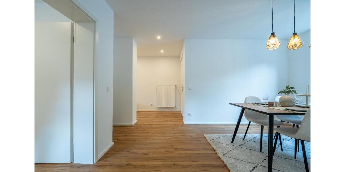 Sanierte 3,5-ZKB-Erdgeschosswohnung mit Balkon und Garten 3 zimmer