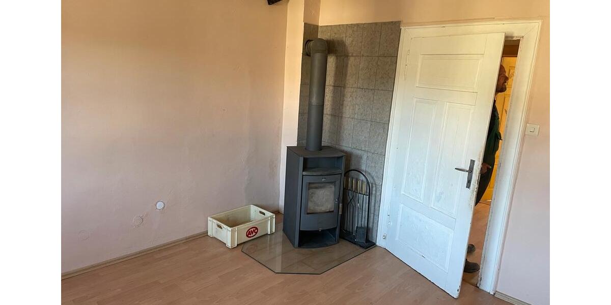 Etagenwohnung Brey - 5 Zimmer, 90 m&sup2;, 350&euro; | Angebot:26387177