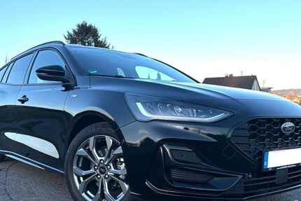 Ford Focus 17.500 km 21.450 &euro; Hundsangen 56414