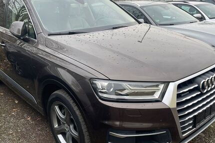 Audi Q7 212.000 km 25.100 &euro; Lahnstein 56112