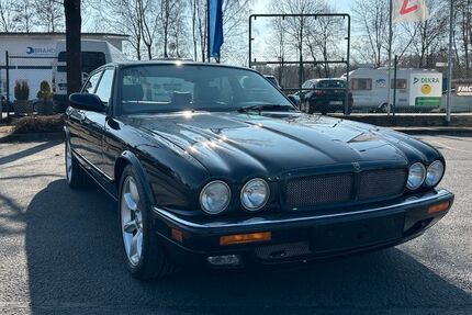 Jaguar XJR 133.280 km 15.990 &euro; Niederelbert 56412