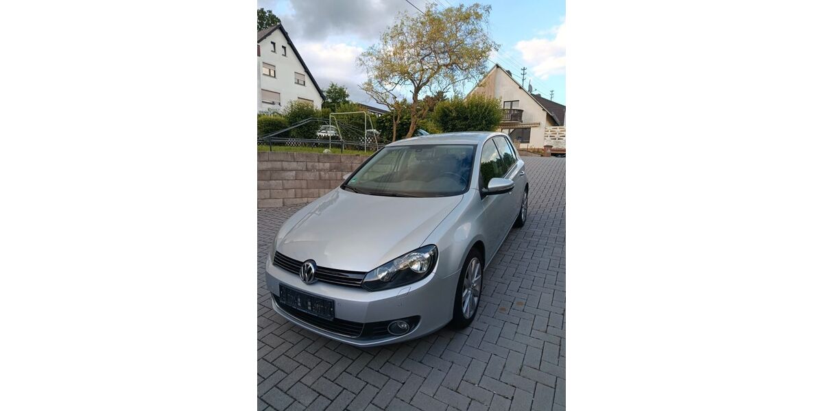 VW Golf 155.000 km 5.150 &euro; Ransbach-Baumbach 56235