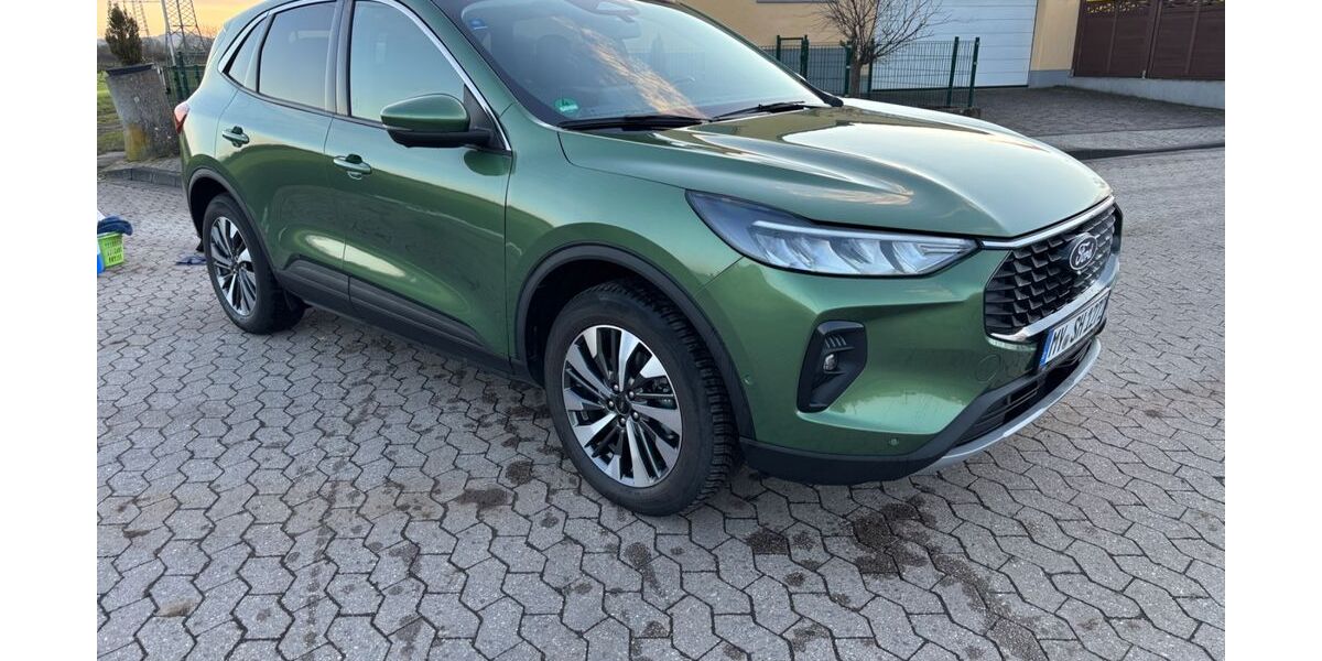 Ford Kuga 22.000 km 34.290 &euro; Andernach 56626